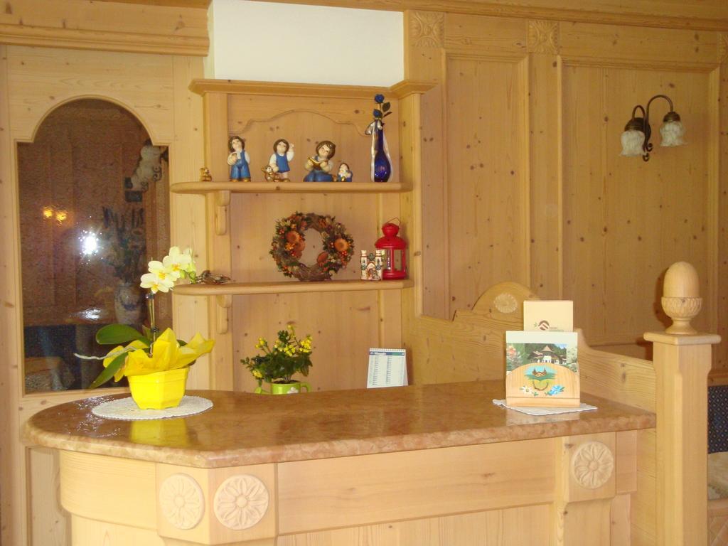 Agritur Cornasest Bed & Breakfast Breguzzo Екстериор снимка