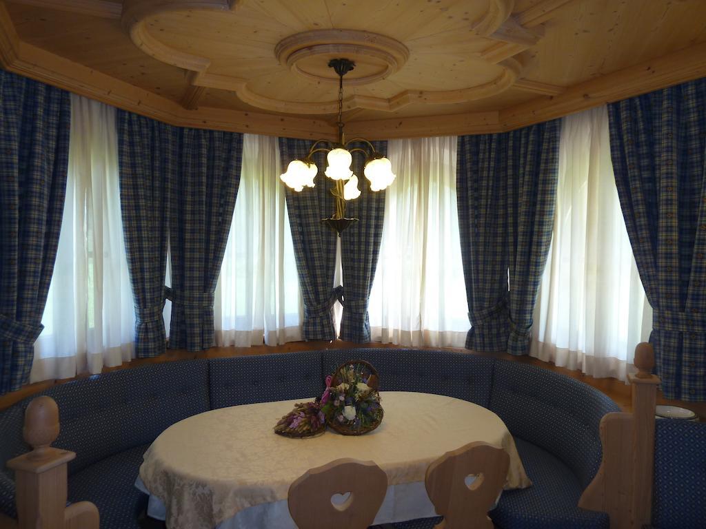 Agritur Cornasest Bed & Breakfast Breguzzo Екстериор снимка